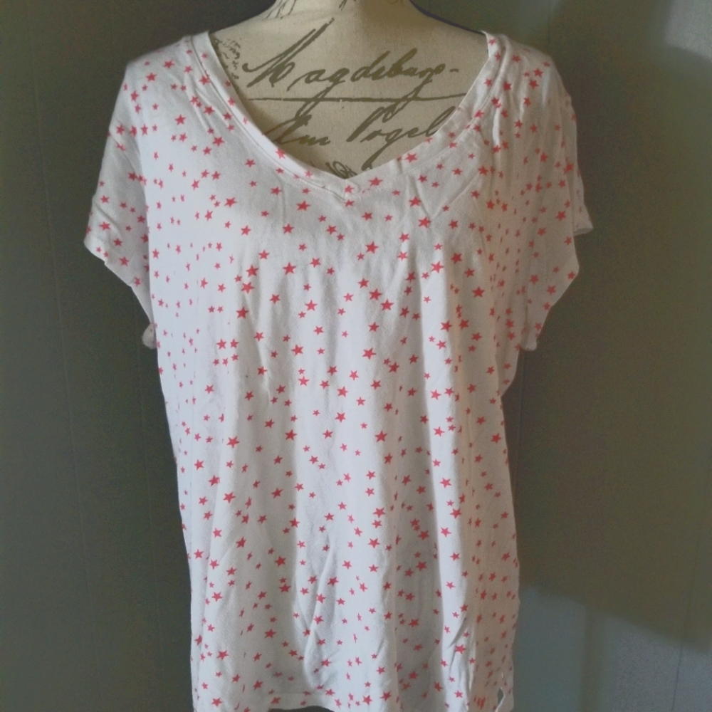 Women's ana V-Neck tee